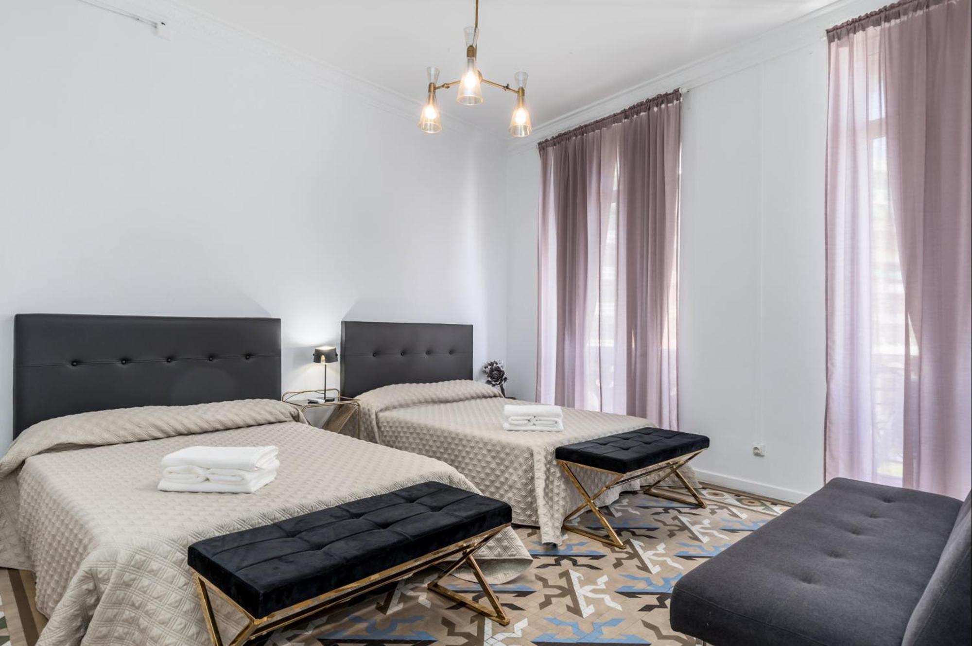 New Calabuig Apartaments Валенсия Экстерьер фото